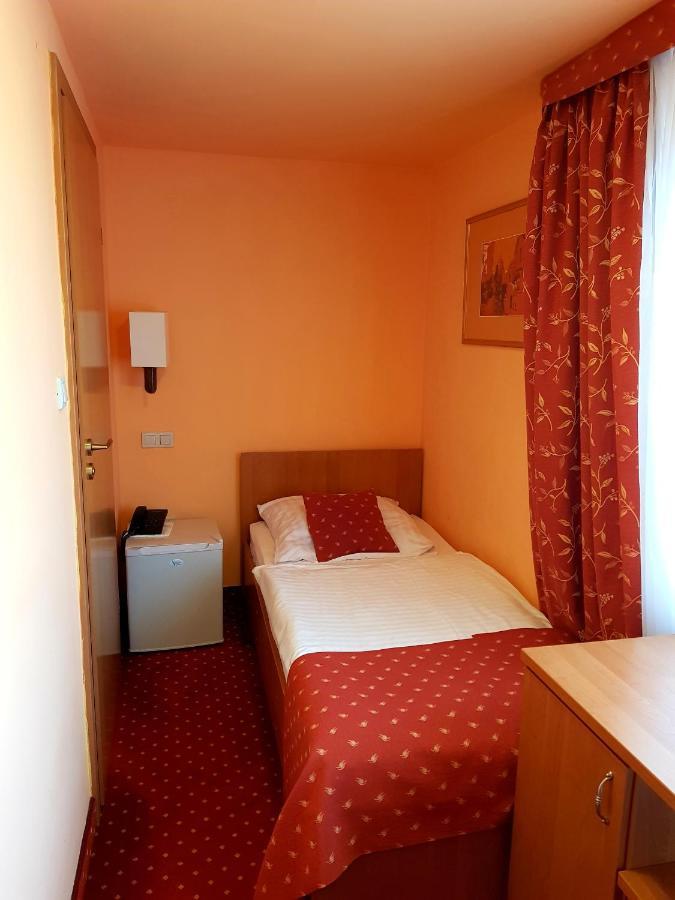 Hotel Solny 3*